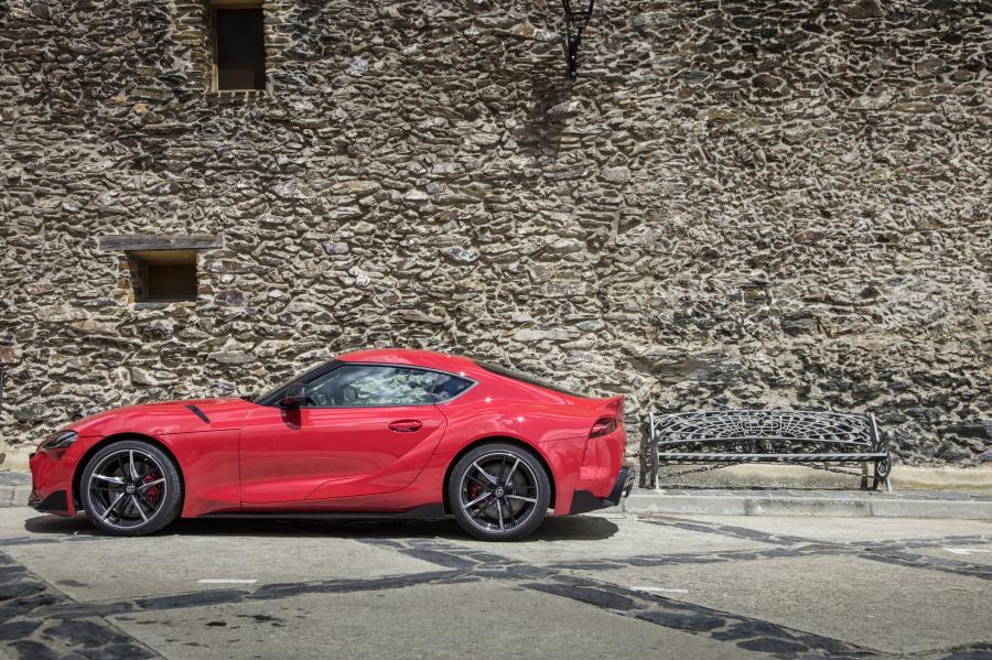  Toyota GR Supra (A90) 2019 года  (WW) (фото 27 из 119)